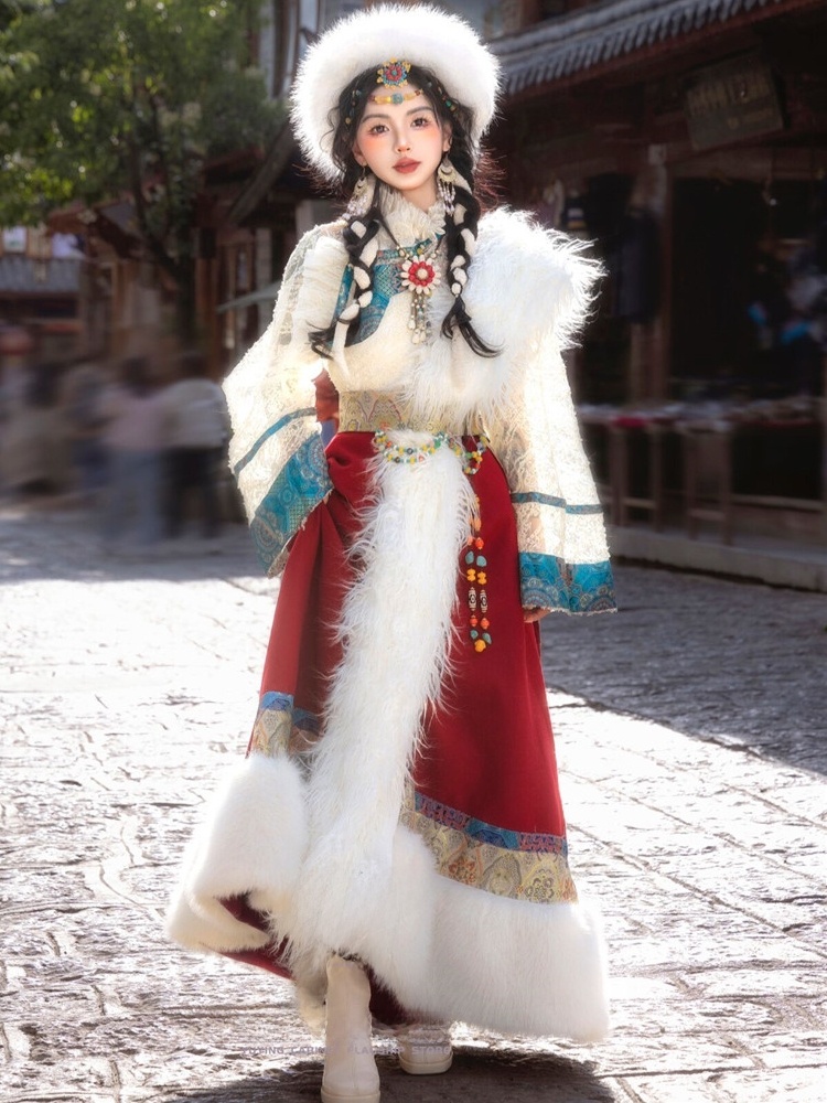 Tibetan Ethnic Women's New Sty - Ethnic Fashion Photography recensie en prijs