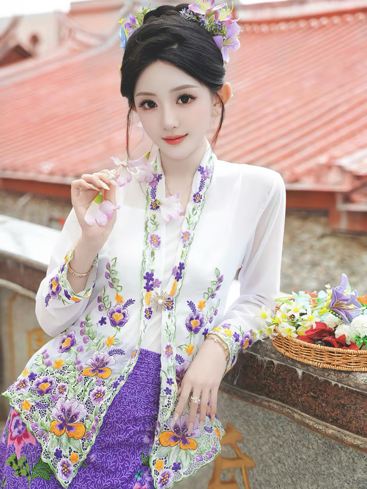 Exquisite Ethnic Women's Fashi - Ethnic Fashion Photography recensie en prijs
