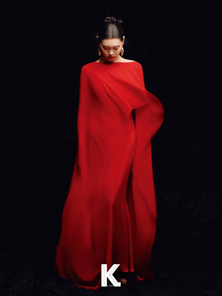 2026 New Fashion High-End Red  - Ethnic Fashion Photography recensie en prijs