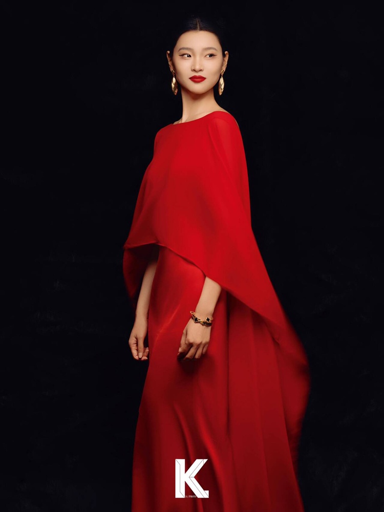 2026 New Fashion High-End Red  - Ethnic Fashion Photography recensie en prijs