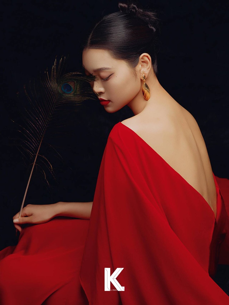 2026 New Fashion High-End Red  - Ethnic Fashion Photography recensie en prijs