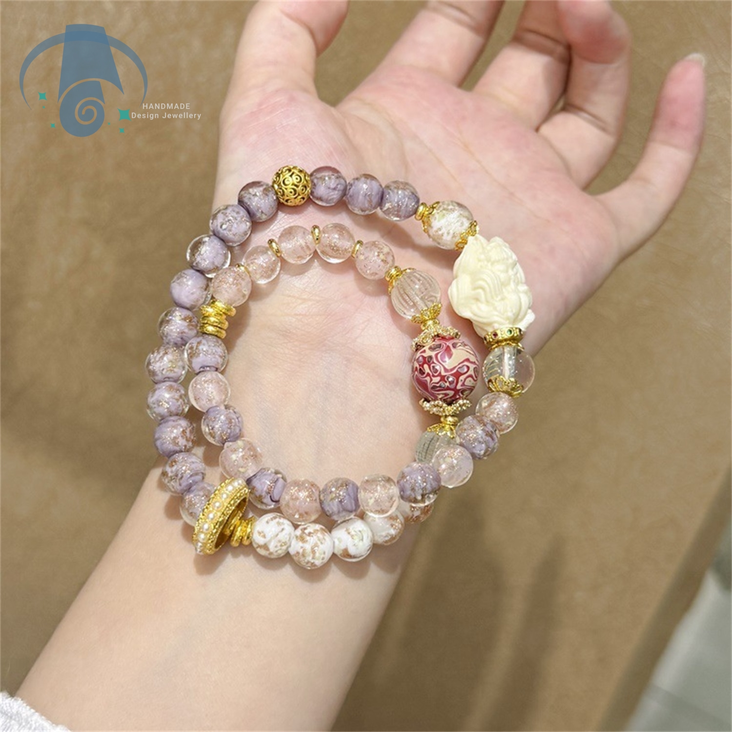 Glow In The Dark Fox Bracelet  - Aura Ethnic Fashion recensie en prijs