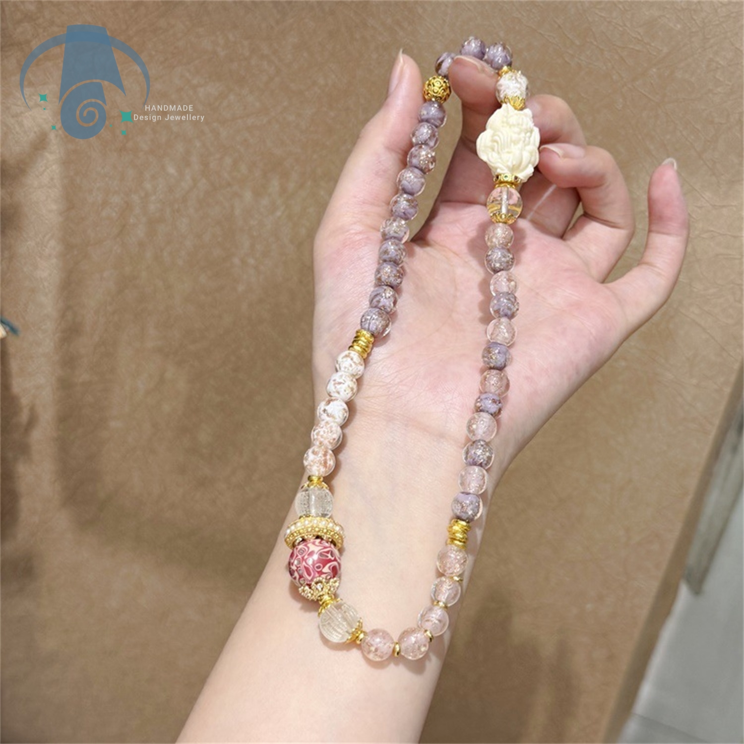 Glow In The Dark Fox Bracelet  - Aura Ethnic Fashion recensie en prijs