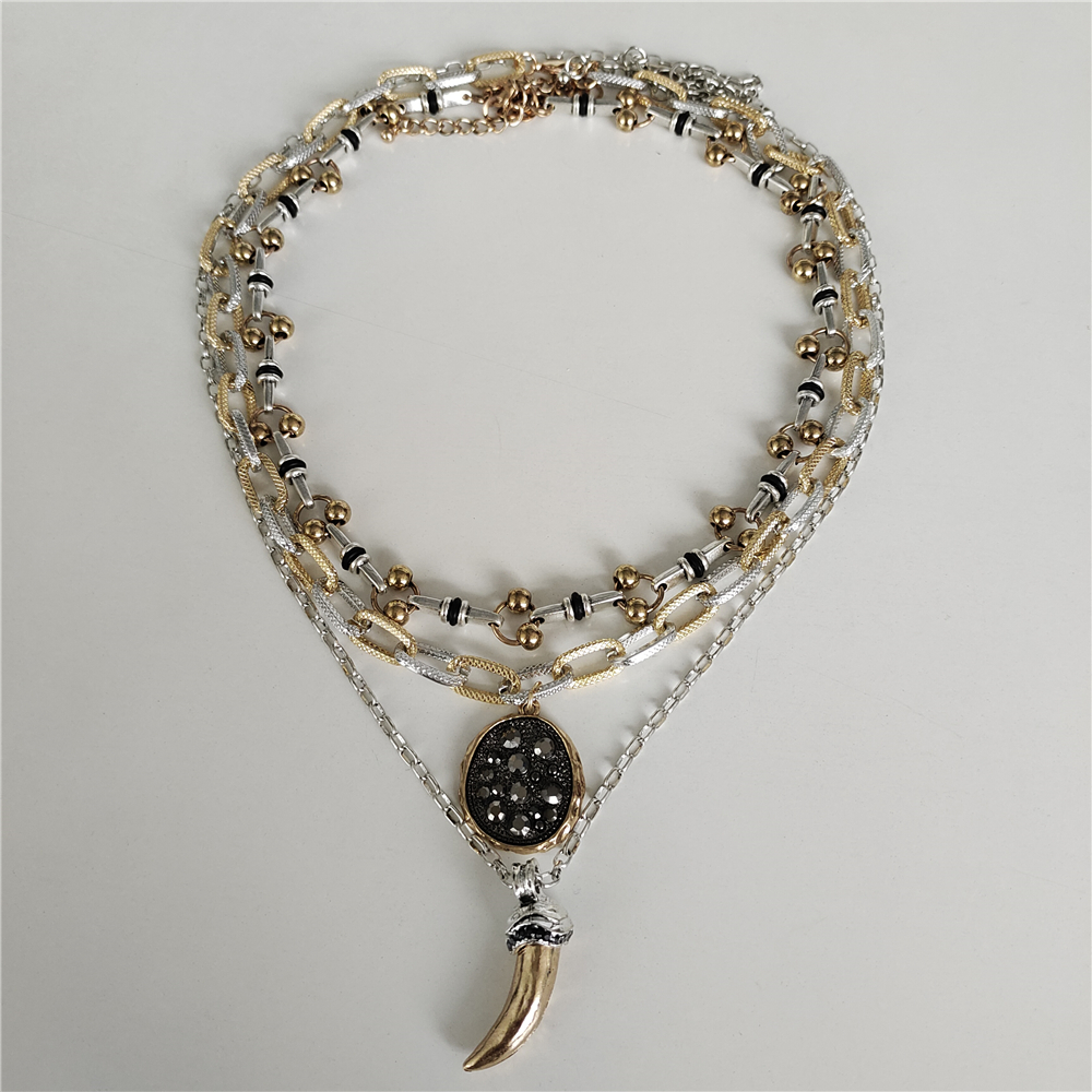 Multilayer Indian Vintage Stat - Indian Ethnic Fashion Trends 2025 recensie en prijs