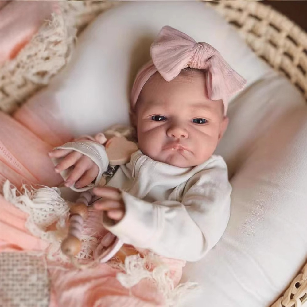 48CM Reborn Silicone Dolls Aug - Ethnic Fashion Model recensie en prijs