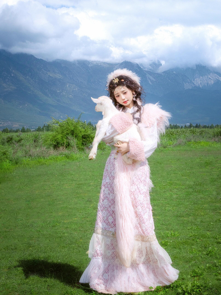 Yunnan Tibetan Costume Lijiang - Ethnic Fashion Photography recensie en prijs