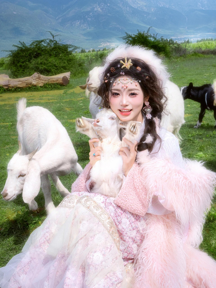 Yunnan Tibetan Costume Lijiang - Ethnic Fashion Photography recensie en prijs